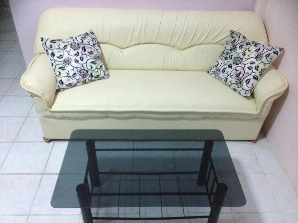 Artem'S Guesthouse Jomtien Beach Room photo